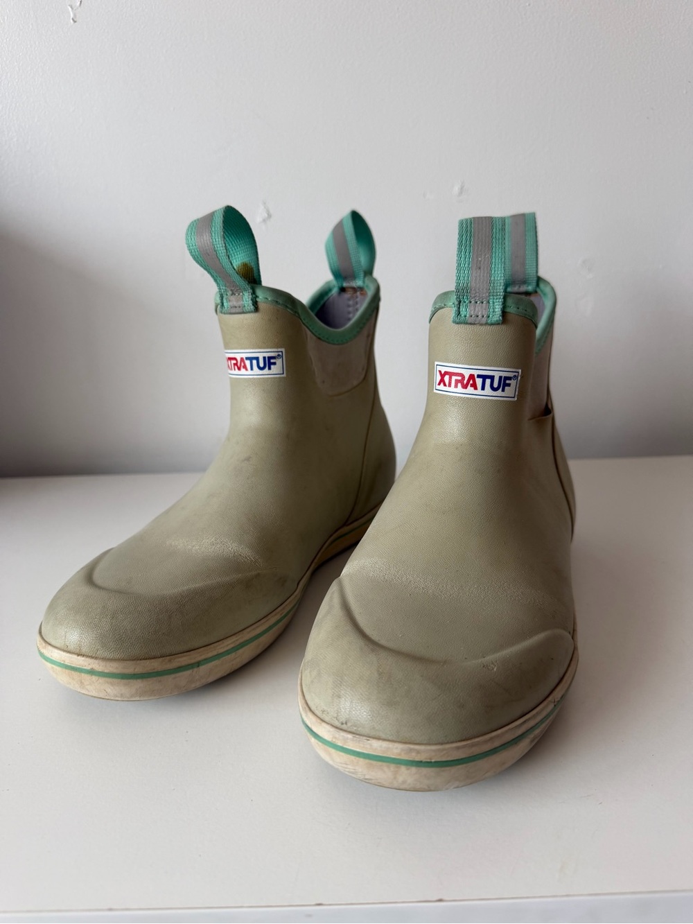 XTRATUF Grey Ankle Women’s Deck Boots Size 7